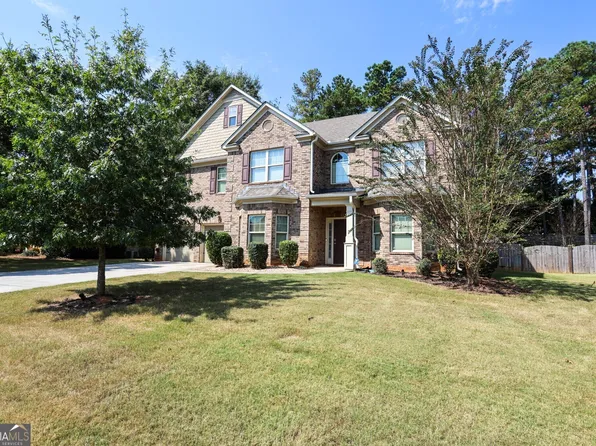 510 Summer Brooke Ln, Fairburn, GA 30213