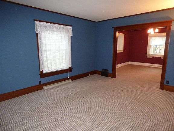 5th image of 611 W Beardsley Ave