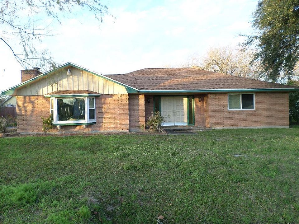 1st image of 2318 19th Ave N