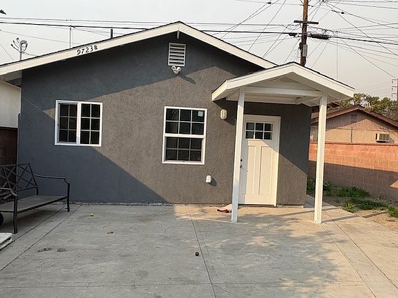 5th image of 9723 Alexander Ave #B