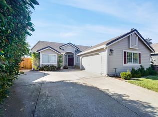 9204 Summer Pond Ct, Elk Grove, CA 95624