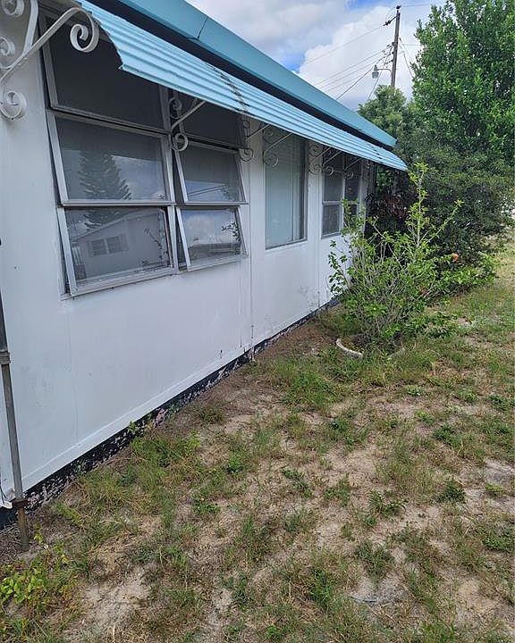 1st image of 1752 Orange Dr