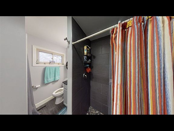 5th image of 3735 Westview Dr NE