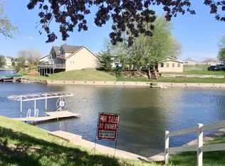 112 Lakeview Acres Dr, Elwood, NE 68937
