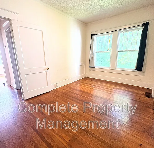 4232 Terrace S — Photo 6