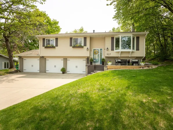 907 Viking St, Alexandria, MN 56308