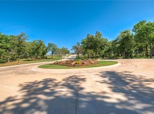 9989 Creek View Rd #-16, Guthrie, OK 73044