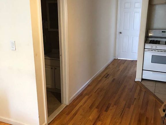 4th image of 1953 76th St #1