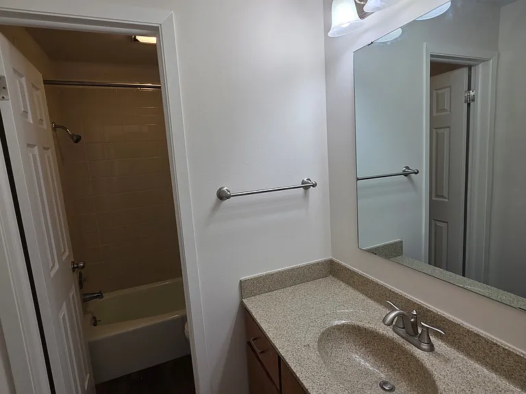 6413 Bridge Rd #202 — Photo 14
