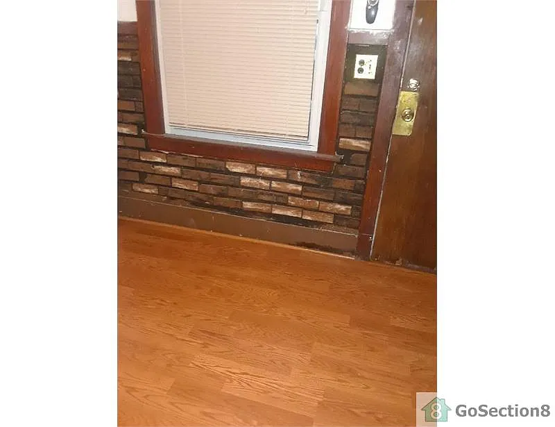 11320 S Stewart Ave photo 1