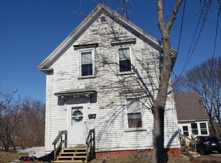 45 Dillingham St, Bangor, ME 04401