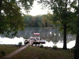 10978 E Old Hickory Ct, Benton, IL 62812