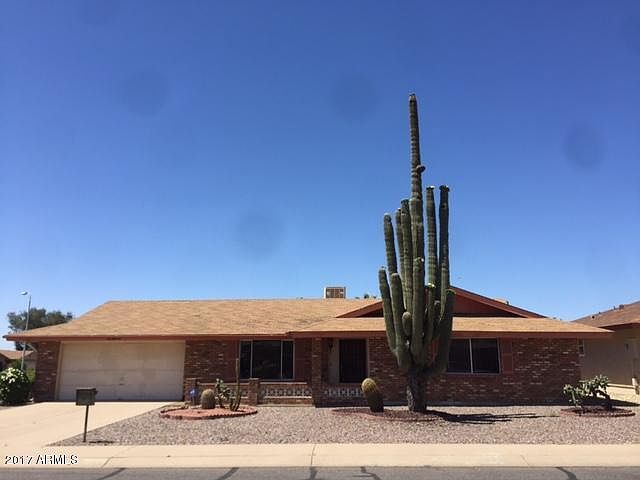 1st image of 154 N 65th Pl