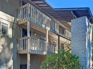 22103 66th Ave W UNIT B-1, Mountlake Terrace, WA 98043