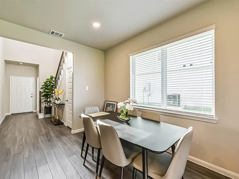 4907 Luke Mathew Dr — Photo 16