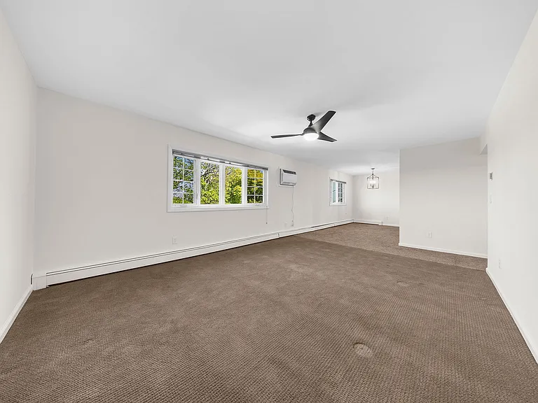 180 S Prospect Ave #2 — Photo 3