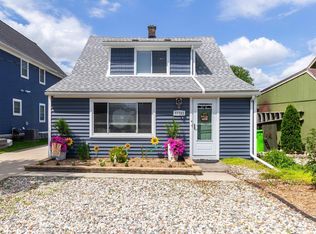 37783 Maplehill St, Harrison Township, MI