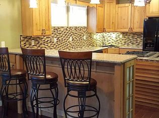 138 W 10th St, Junction City, KS 66441