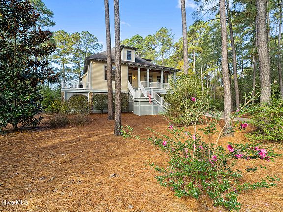 5th image of 242 River Woods Drive