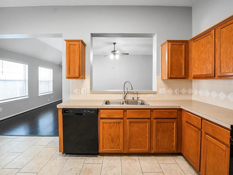 18110 Bare Branch Ln — Photo 6