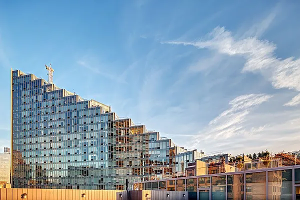 Rented by Two Trees | media 32