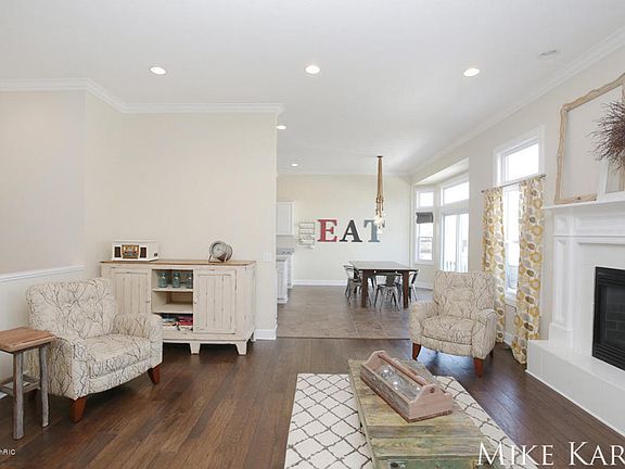 4th image of 4475 Lytham Dr