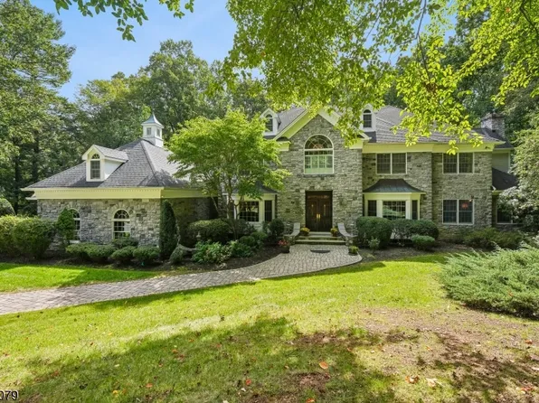 12 Cobblefield Dr, Bernardsville Boro, NJ 07924