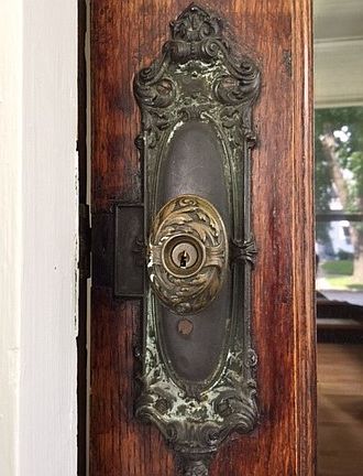 3rd image of 12758 Elm St