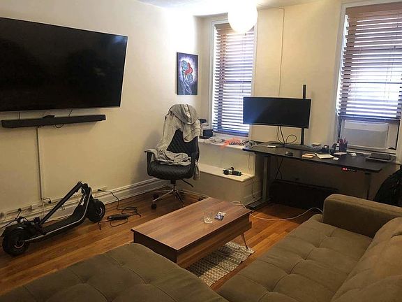 5th image of 3075 34th St APT 1A