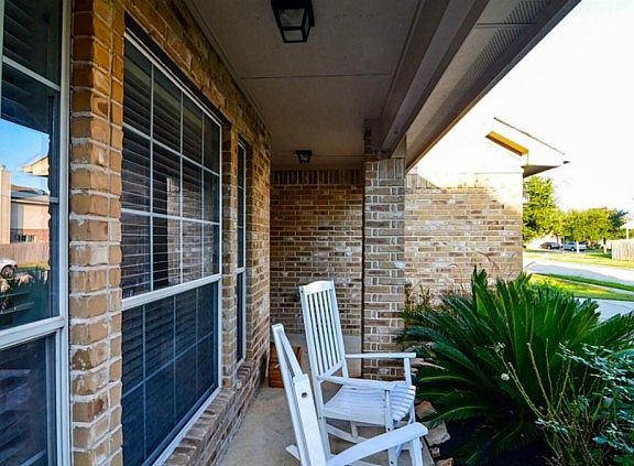 4th image of 2726 Orchard Creek Ln