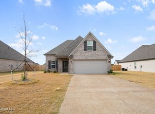 8735 Clark Ave, Southaven, MS 38672