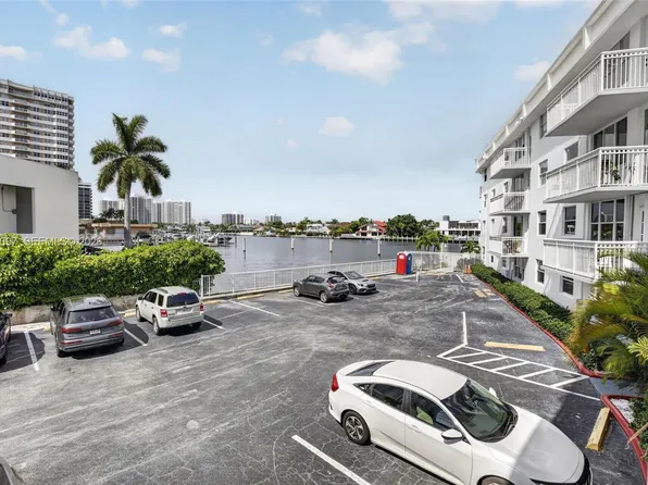 1913 S Ocean Dr APT 225, Hallandale Beach, FL 33009