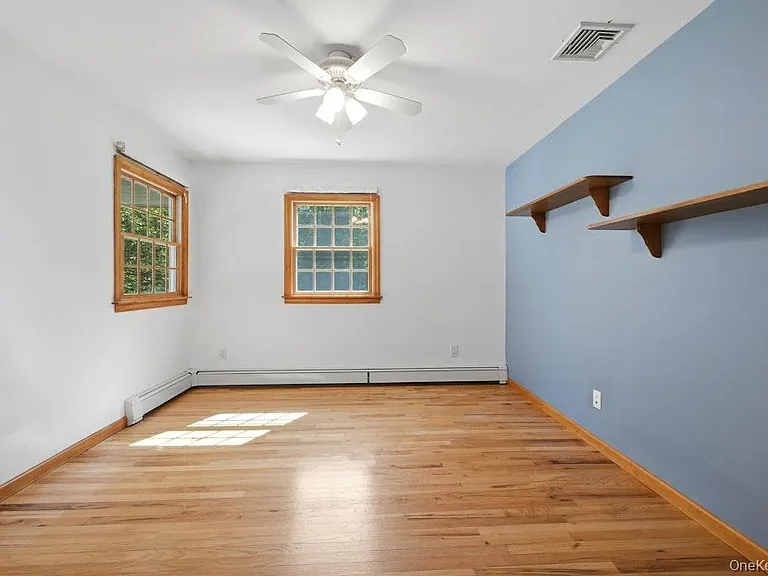 20 Williamsburg Dr — Photo 29