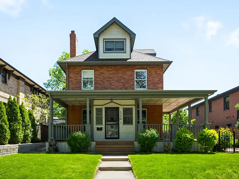 526 High Street Front View