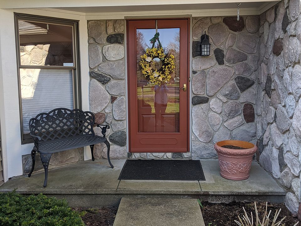 2452 Shoreham Highlands Dr, Saint Joseph, MI 49085 Zillow