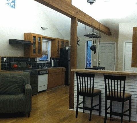 Kitchen/Dining Combo - High Ceilings