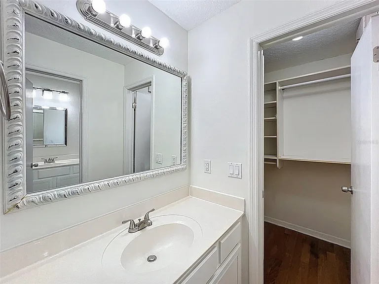 8029 Gillette Ct — Photo 24