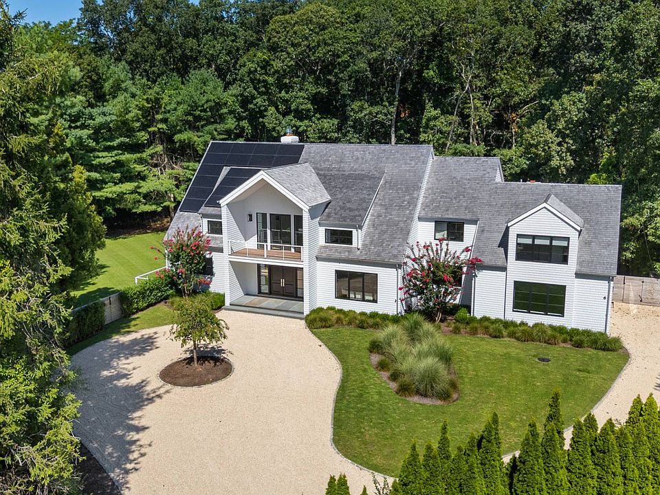 1st image of 6 Sawmill Ln