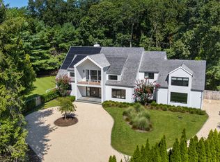 6 Sawmill Ln, East Hampton, NY 11937