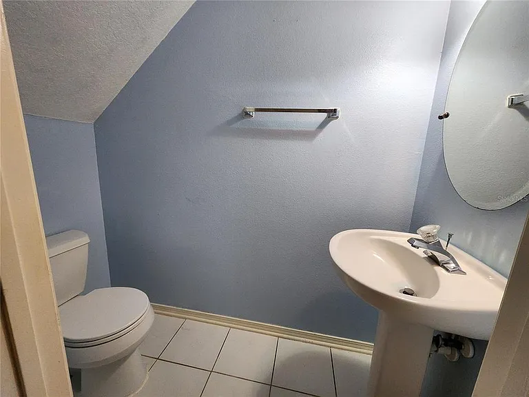 1317 Throckmorton Dr — Photo 22
