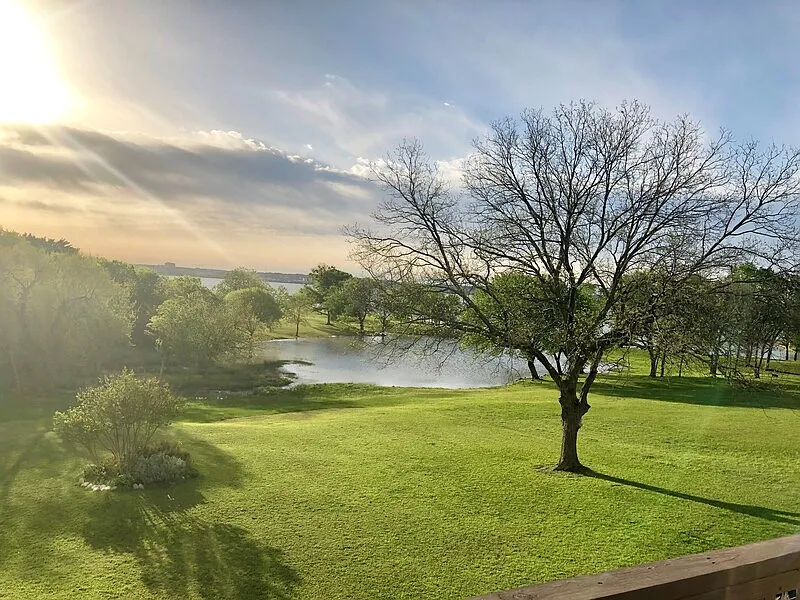 4322 Duck Pond Ln