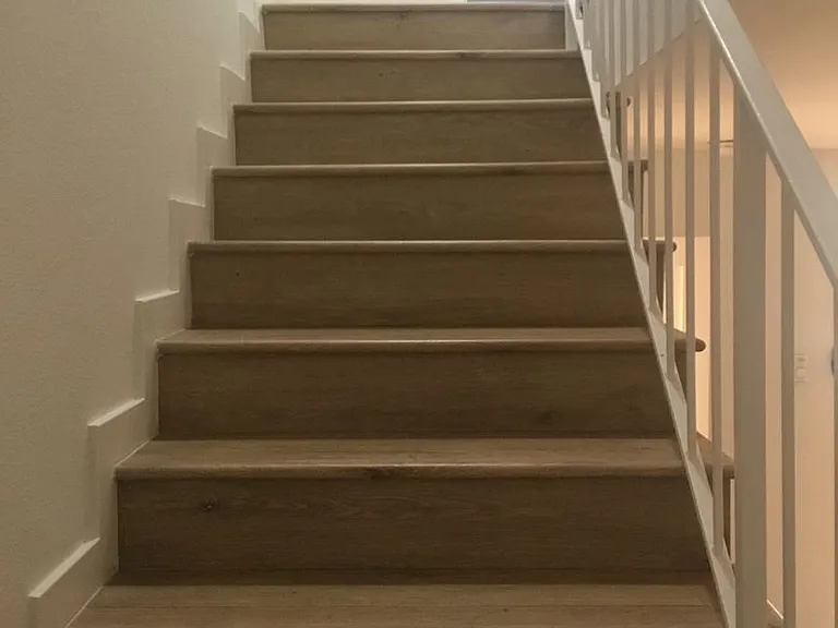 COMPLETELY REMODELED TOWNHOUSE FOR RENT — Photo 11