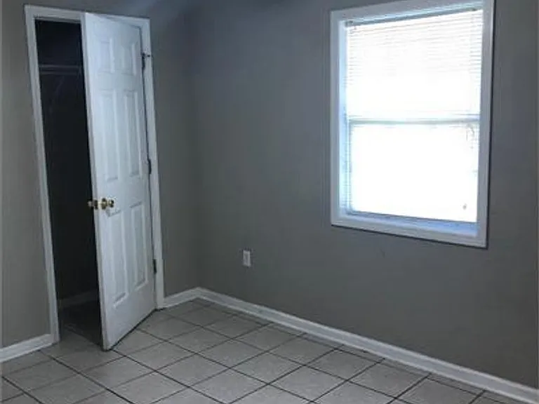 433 Idlewild Dr — Photo 5
