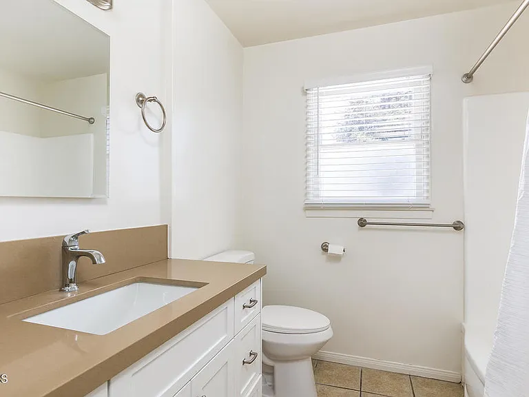 5634 Noel Dr — Photo 12