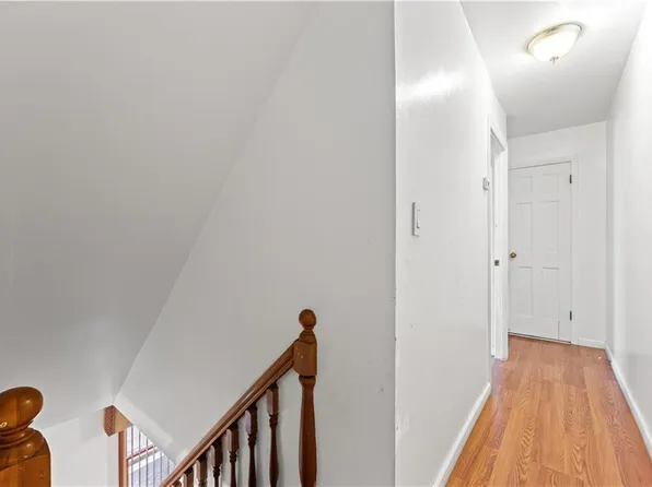 1715 East 35th Street image 12 of 32