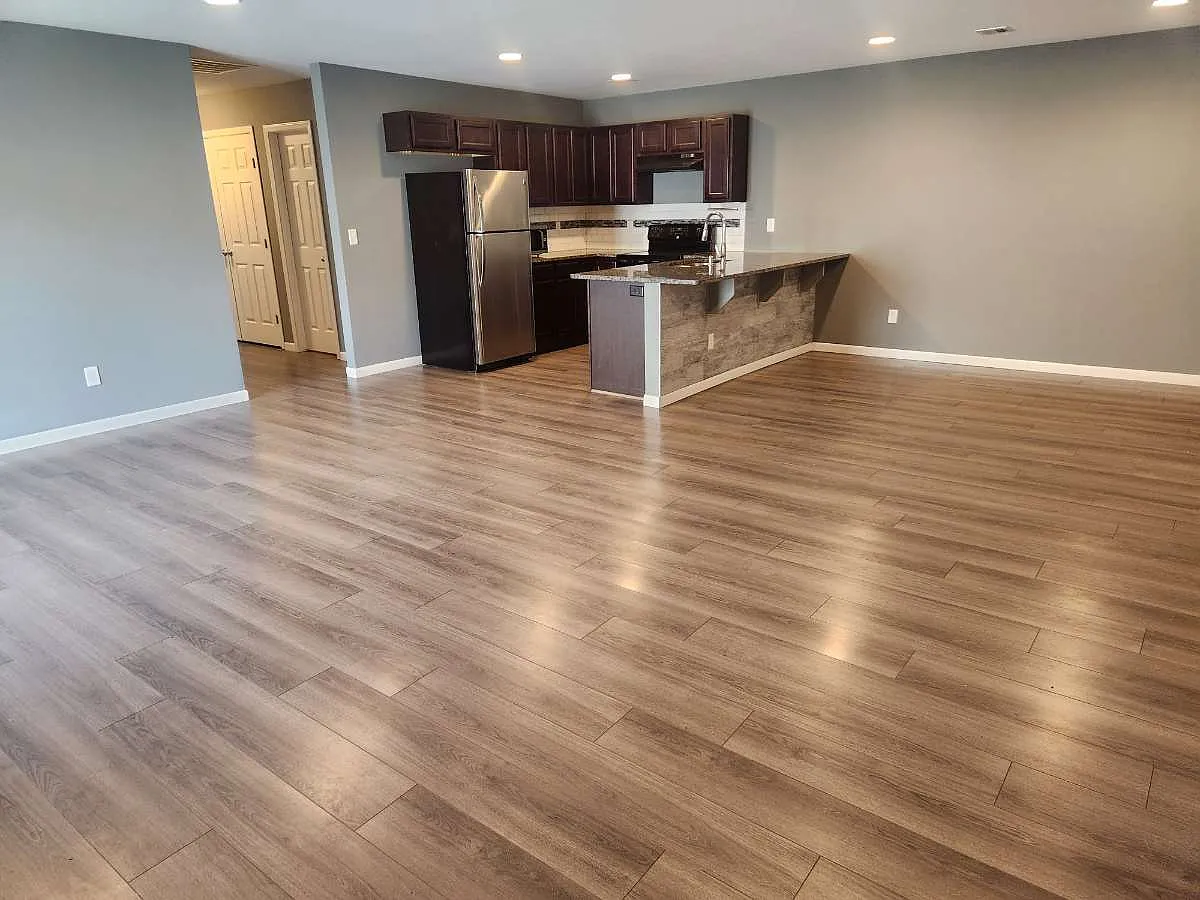 3 bed, 1150 sqft, $1,475 — Photo 3