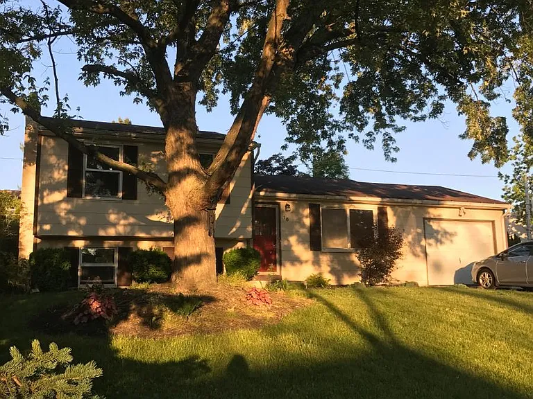 16 Rampart St — Photo 1
