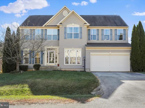 164 Victoria Ln, Charles Town, WV 25414