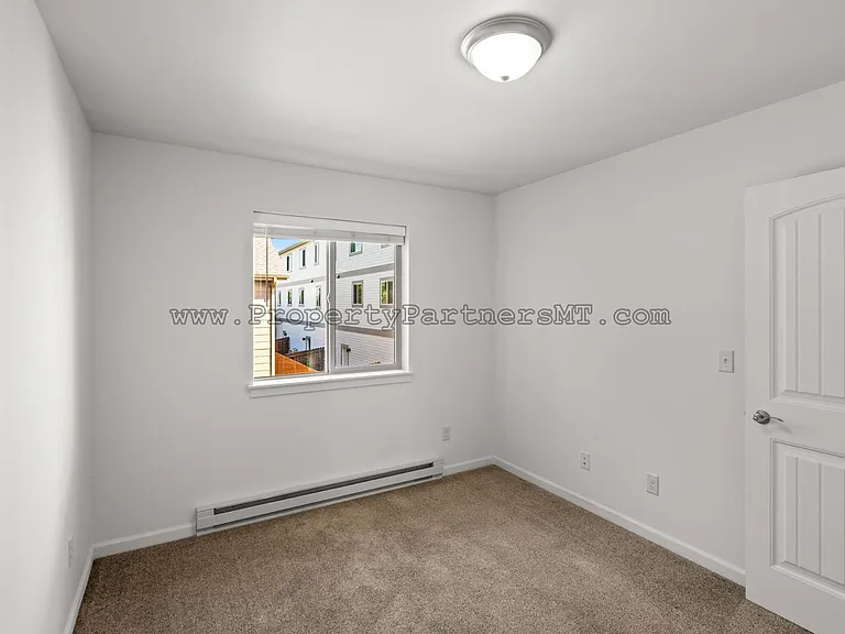 95 W Jefferson Ave — Photo 12