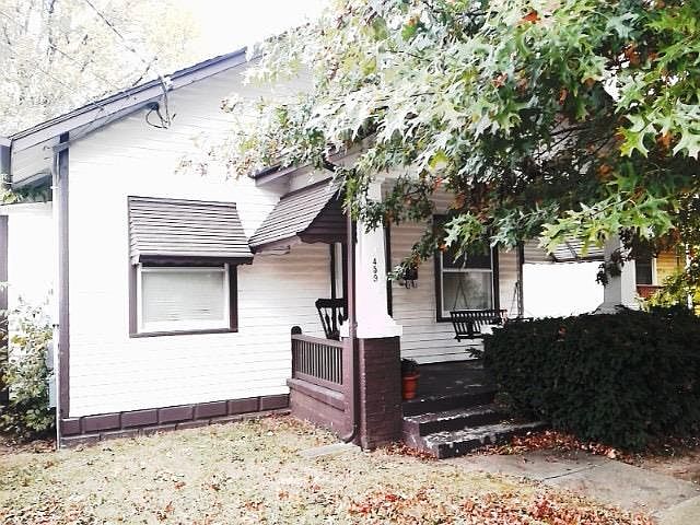 1st image of 459 Delcamp Dr
